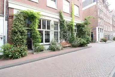 160μ² apartment προς ενοικίαση για 4500€/μήνα σε Karthuizersdwarsstraat 24, Amsterdam