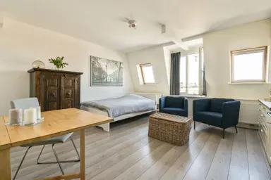 24m2 apartment zur Miete für 260€/Monat in Albert Cuypstraat 268-3, Amsterdam