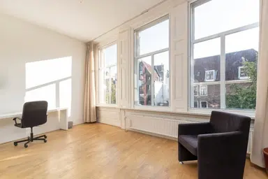 70m2 apartment zur Miete für 2450€/Monat in Spuistraat 9B, Amsterdam