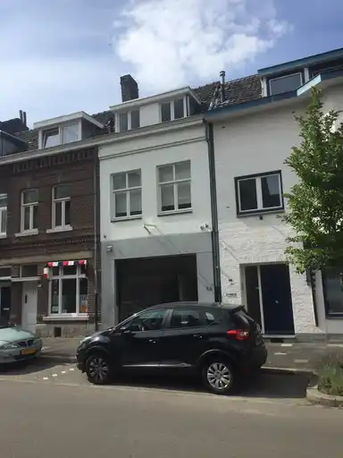 60m2 apartment zur Miete für 1350€/Monat in Glacisweg 58, Maastricht