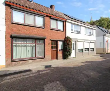 102m2 house te huur voor 1050€/maand in Rozemarijnstraat 10, Zaamslag