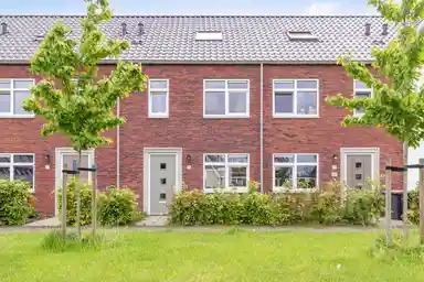 120m2 apartment to rent for 1995€/month in Korrelhoed 68, Apeldoorn