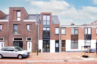 117μ² house προς ενοικίαση για 3500€/μήνα σε Harmenjansweg 69, Haarlem