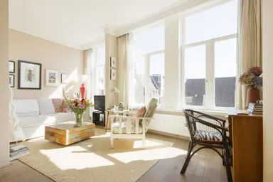 75μ² apartment προς ενοικίαση για 2450€/μήνα σε Spuistraat, Amsterdam