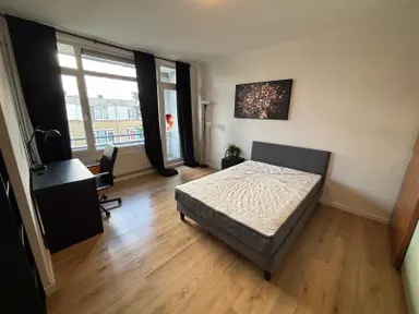 17m2 room zur Miete für 1000€/Monat in Dordtselaan, Rotterdam