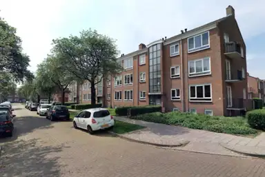 98m2 apartment to rent for 682.96€/month in Johan Wagenaarstraat 2-II, Hengelo
