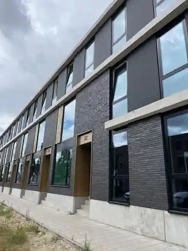 120m2 house te huur voor 1895€/maand in Flying Dutchmanstraat, Rotterdam