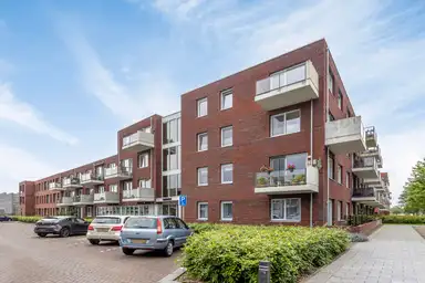 73m2 apartment to rent for 1555€/month in Gouwzee 90, Zeewolde