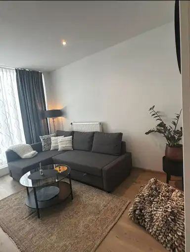 30m2 room to rent for 1350€/month in Mangostraat, Almere