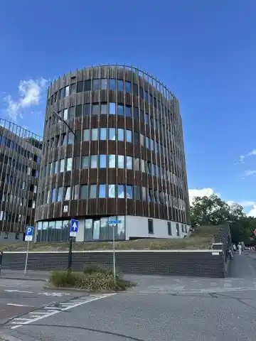 115m2 apartment to rent for 1400€/month in Chamavenlaan 5133, Apeldoorn