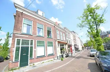42m2 apartment to rent for 1480€/month in Vrouwjuttenland 34, Delft