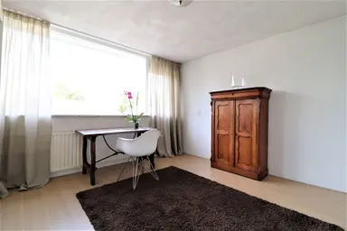 100m2 house te huur voor 2600€/maand in Van Bassenstraat 3067, Rotterdam