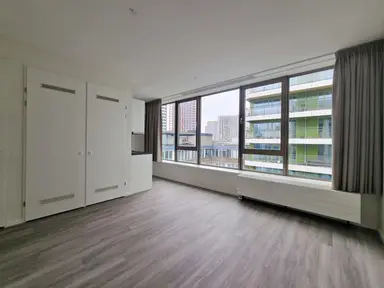 25m2 studio à louer pour 999€/mois à Glashaven, Rotterdam