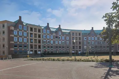 110m2 apartment to rent for 1360€/month in Frans Joseph van Thielpark 80, Helmond