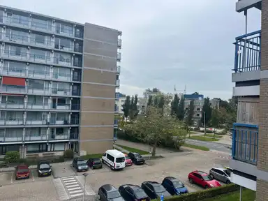 57.38m2 apartment to rent for 650.43€/month in Rietgorsplein 402, Purmerend