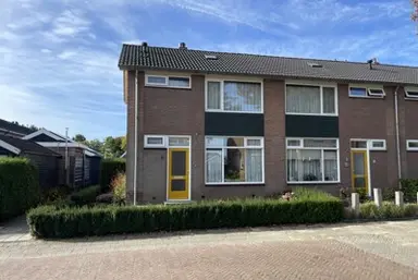 71m2 house to rent for 815.46€/month in Goudenregenstraat 2, Gramsbergen