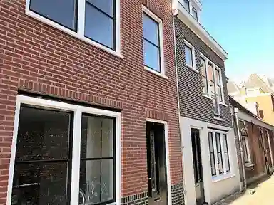 75m2 house à louer pour 2250€/mois à Schoolsteeg, Leiden
