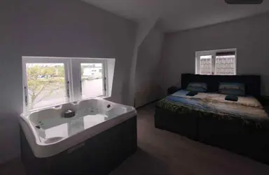 15m2 room à louer pour 850€/mois à Zaanweg, Wormerveer