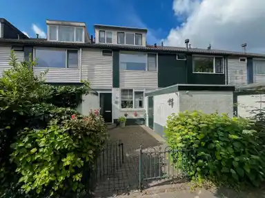 119μ² house προς ενοικίαση για 2495€/μήνα σε Oostmoor, Nieuw-Vennep