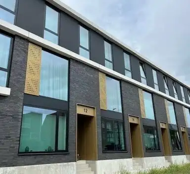 99m2 house te huur voor 1665€/maand in Flying Dutchmanstraat, Rotterdam