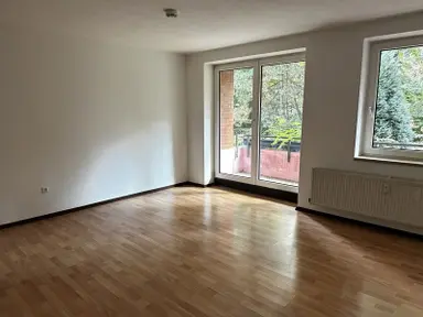 62m2 apartment à louer pour 403€/mois à Damasstraat 333, The Hague