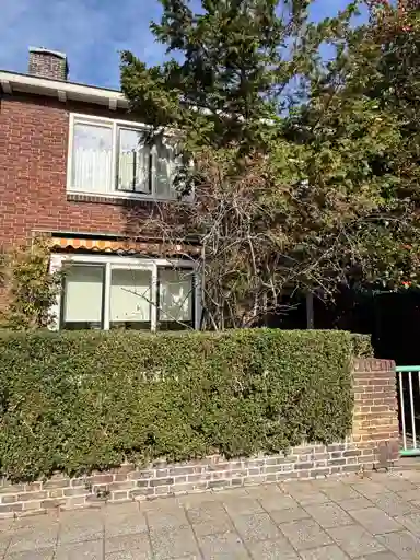 139m2 house zur Miete für 1250€/Monat in Lipperkerkstraat 277, Enschede