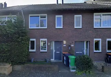117m2 house in affitto per 1447€/mese a Middenweg 332, The Hague