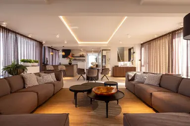 285m2 apartment à louer pour 7500€/mois à Calandstraat 25L, Rotterdam