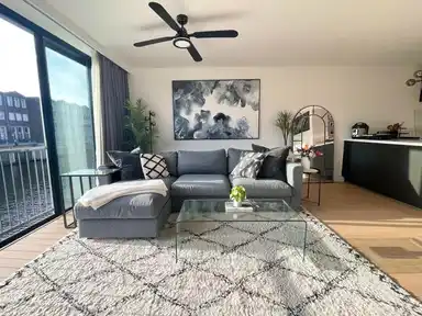 78μ² apartment προς ενοικίαση για 2499€/μήνα σε Donker Curtiusstraat 133, Amsterdam