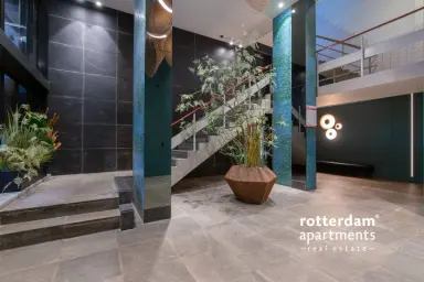 81μ² apartment προς ενοικίαση για 2021€/μήνα σε Kruiskade 11561, Rotterdam