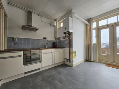 77m2 apartment to rent for 1053€/month in Paterswoldseweg, Groningen