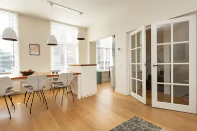 133μ² apartment προς ενοικίαση για 3000€/μήνα σε Javastraat 128A, The Hague