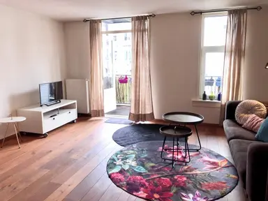 81m2 apartment in affitto per 3000€/mese a Gerard Doustraat 1D-2, Amsterdam