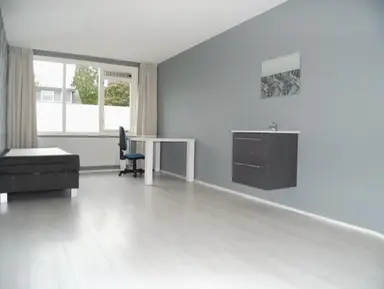 20m2 room to rent for 1000€/month in Lucille Ballstraat, Almere