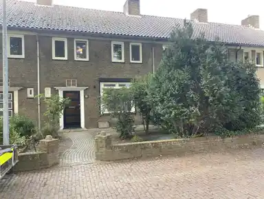 121m2 apartment to rent for 1500€/month in Hofakkerstraat 11, Weert