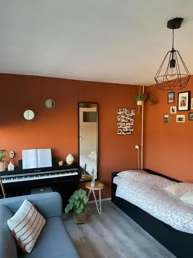 15m2 room to rent for 313€/month in Veenderweg, Ede
