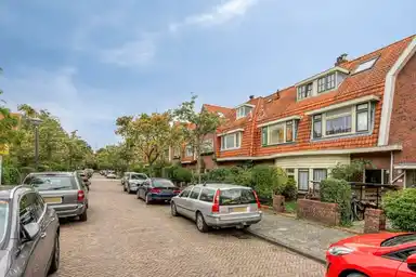 143m2 house to rent for 2900€/month in Fagelstraat, Leiden