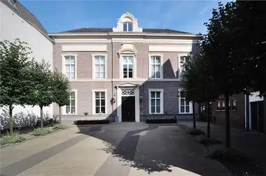 95m2 apartment à louer pour 2695€/mois à Westeinde 9A, The Hague