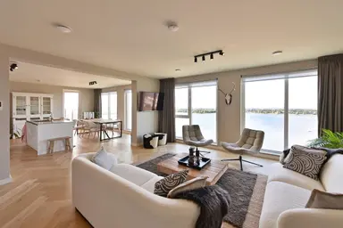142m2 apartment te huur voor 3750€/maand in Zeeduinweg 540, Almere