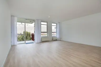 90m2 apartment to rent for 2250€/month in Muzenstraat 94, The Hague