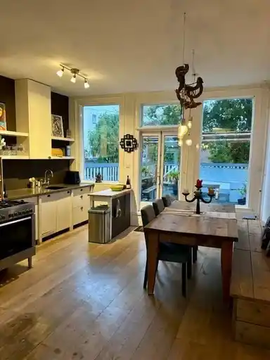 12m2 room in affitto per 1000€/mese a Lange Hofstraat, Haarlem