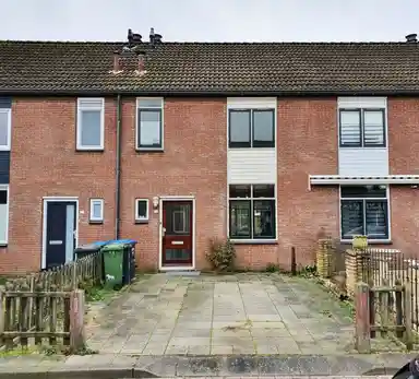 151m2 house to rent for 1795€/month in Ringdijk, Lelystad