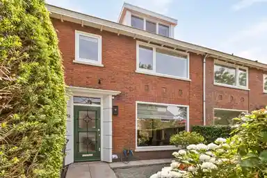 115μ² house προς ενοικίαση για 3250€/μήνα σε Van Kretschmar van Veenlaan, Hilversum