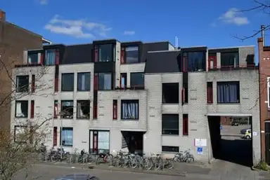 19m2 room to rent for 591.62€/month in Damstersingel 8b, Groningen
