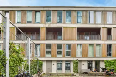 137m2 apartment to rent for 2495€/month in Carolina MacGillavrylaan 146, Amsterdam
