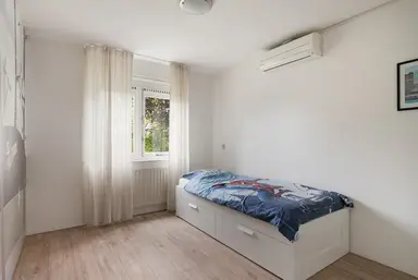 180m2 house à louer pour 3500€/mois à Amerbachstraat 13, Rotterdam