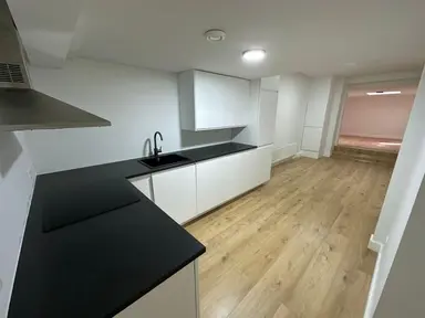 86m2 apartment to rent for 1325€/month in Bergselaan, Rotterdam