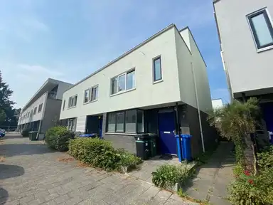 11m2 apartment to rent for 861€/month in Salvador Allendestraat, Rotterdam