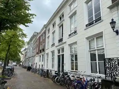 36μ² apartment προς ενοικίαση για 970€/μήνα σε Oude Delft 33E, Delft