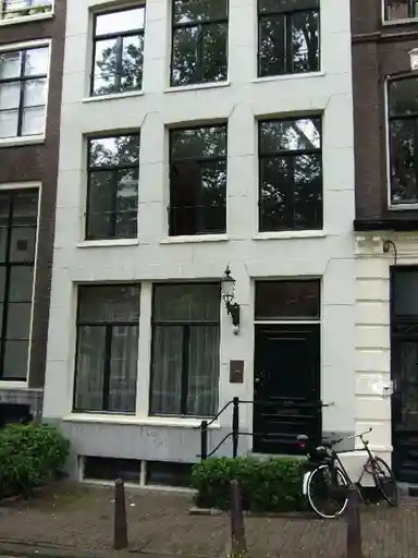 90m2 apartment à louer pour 3700€/mois à Amsterdam